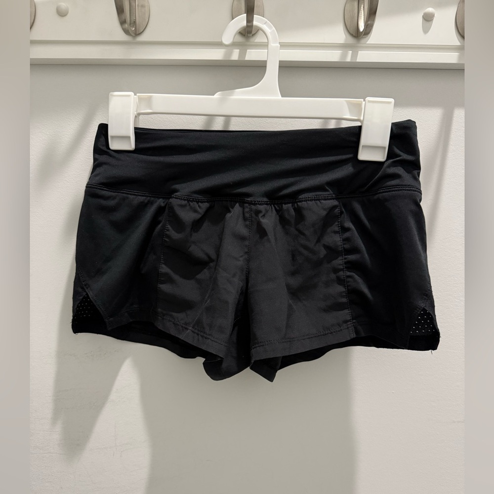 Womens NIKE black Dri Fit short shorts, lined, size xs
